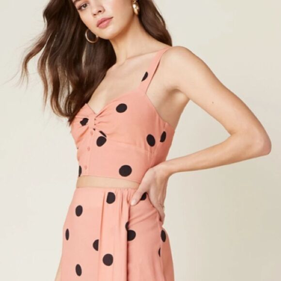 BB Dakota Naturally Dotty Printed Top NWT - Picture 1 of 2